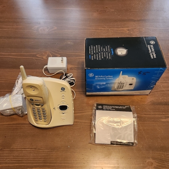General Electric Cordess Phone Digital Answering Machine 900MHz 26992GE1 Tested - Picture 1 of 16